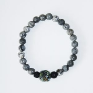 Náramek z minerálů a ručně vyráběného keramického korálku vypalovaného v ohni