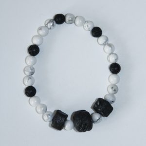 Náramek z minerálů a ručně vyráběných keramických korálků vypalovaných v ohni